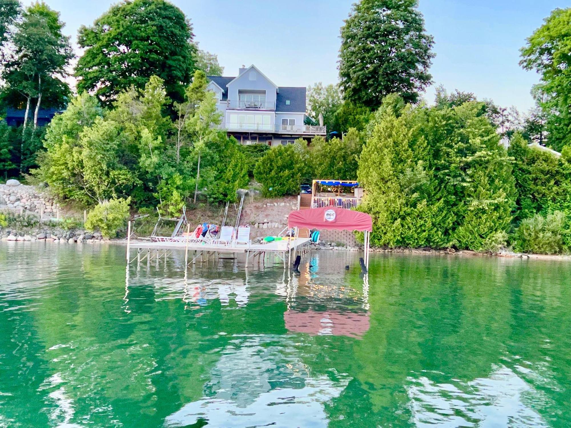 The Torch Lake Bed And Breakfast Central Lake 外观 照片