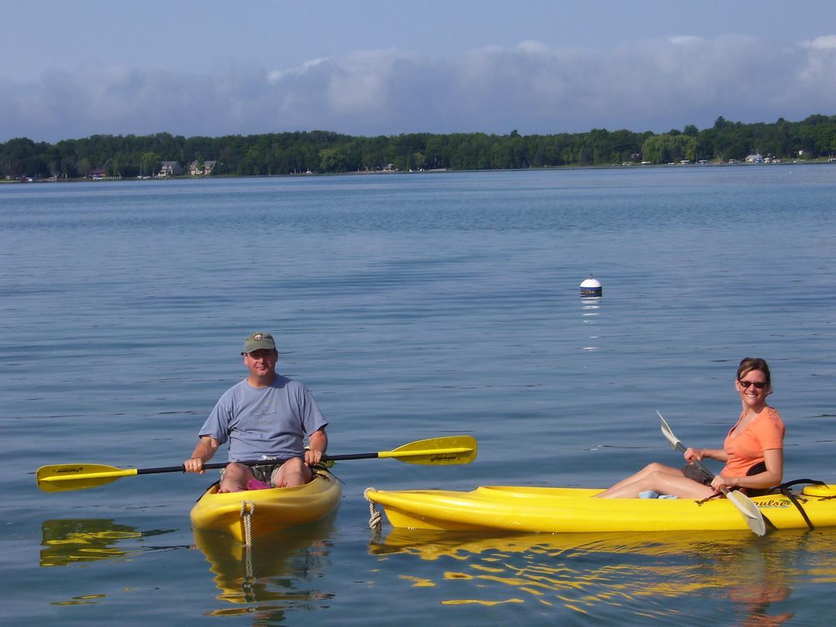 The Torch Lake Bed And Breakfast Central Lake 外观 照片