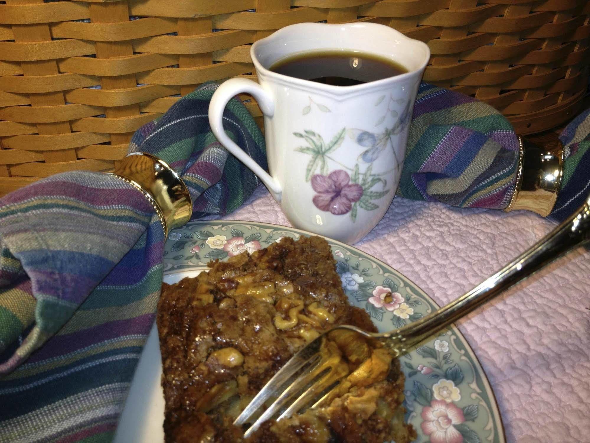 The Torch Lake Bed And Breakfast Central Lake 外观 照片